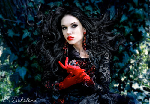 GOTHIC - jula__leqt8q6s5b1qad8alo1_500.jpg